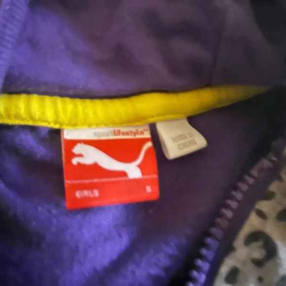 Girls Puma Purple and Gray Cheetah Print Size 5 - Picture 6 of 6